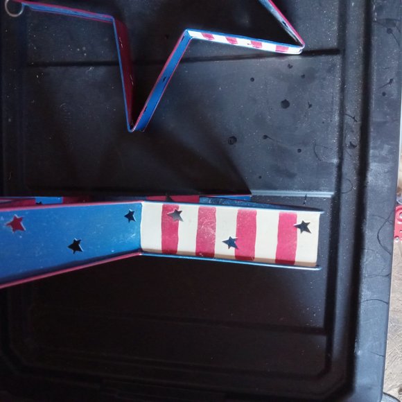 Primitive Wall Decor - Picture 3 of 5